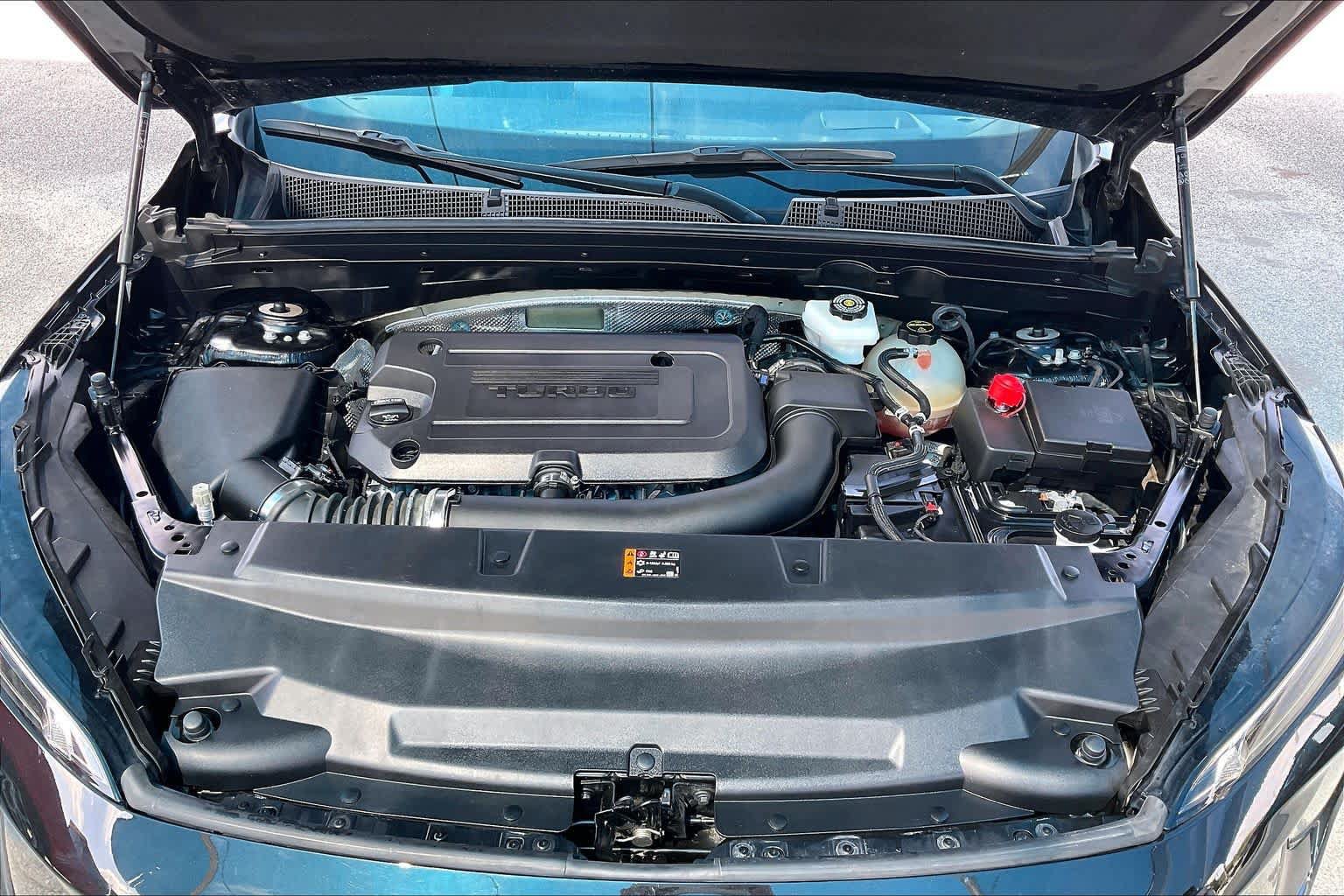 Used 2025 Buick Envision Sport Touring AWD/4WD image 28