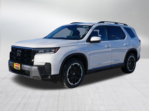 New 2026 Honda Pilot image 3