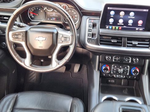Used 2021 Chevrolet Suburban LT image 28