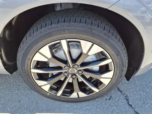 New 2026 Volvo XC60 B5 Plus w/ Protection Package Premier image 9