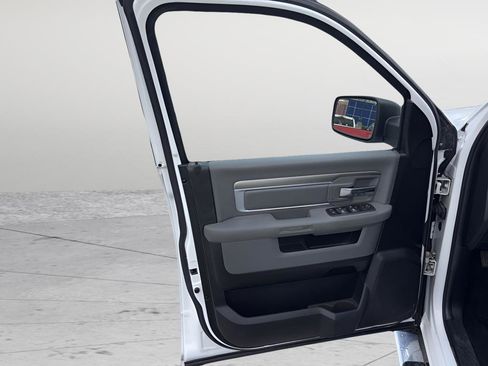 Used 2015 RAM 1500 Big Horn RWD image 22