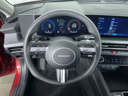 Used 2024 Hyundai Sonata SEL FWD image 27