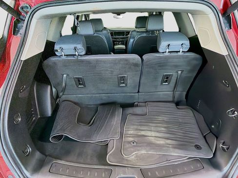 Used 2021 Buick Enclave Essence w/ Sport Touring Edition image 27