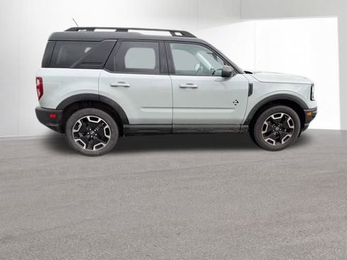 Used 2022 Ford Bronco Sport Outer Banks w/ Tech Package image 9