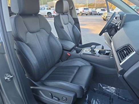 Used 2023 Audi Q5 2.0T Premium Plus w/ Premium Plus Package image 10