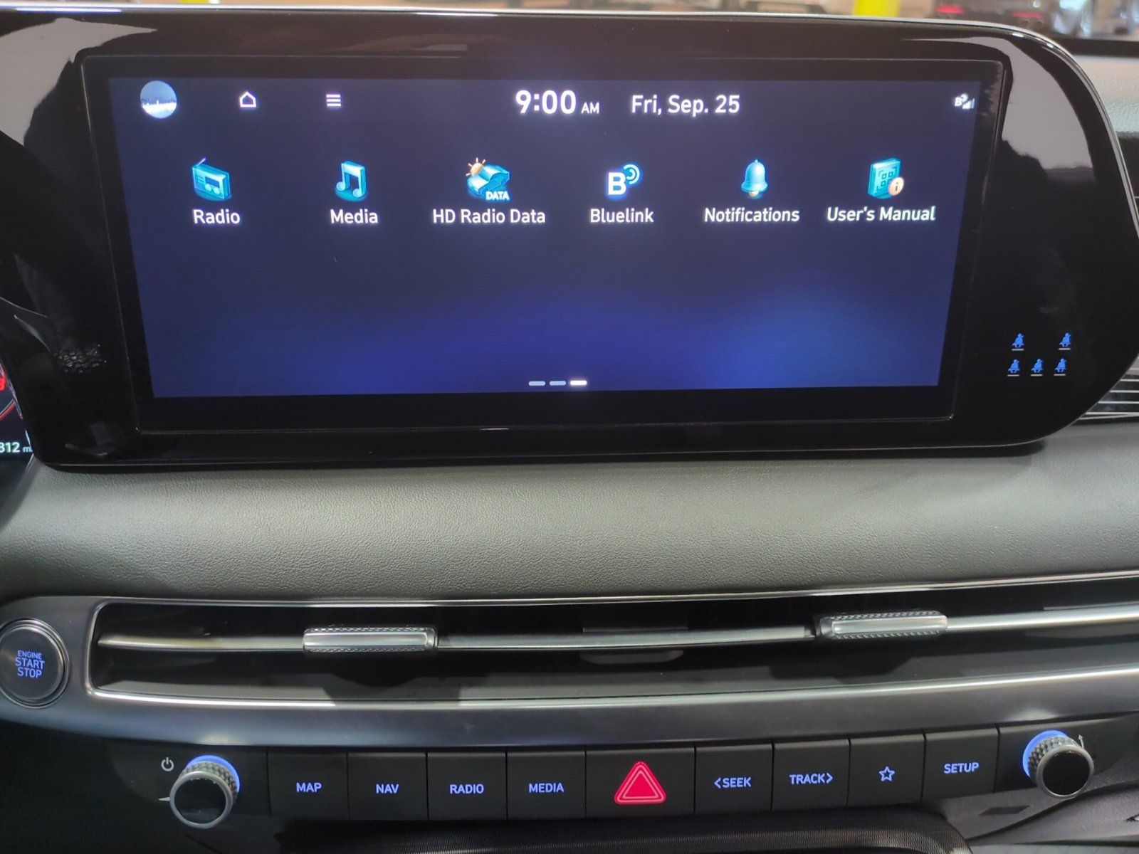 Certified 2024 Hyundai Palisade Calligraphy AWD/4WD image 26