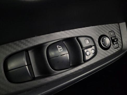 Used 2021 Nissan Sentra SV image 27