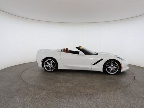 Used 2017 Chevrolet Corvette Stingray Convertible image 23