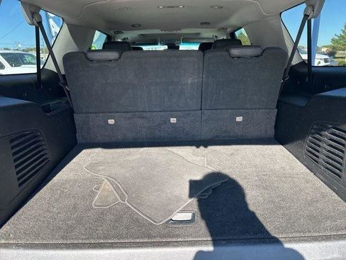 Used 2020 Cadillac Escalade ESV Luxury image 22