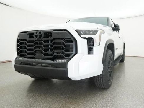 New 2026 Toyota Tundra Limited image 32