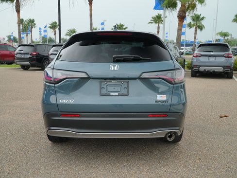 Used 2024 Honda HR-V Sport image 6