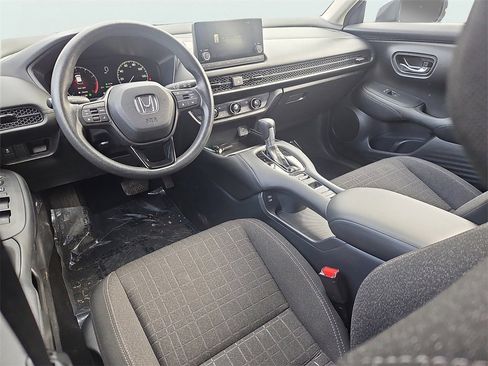 Certified 2024 Honda HR-V LX image 11