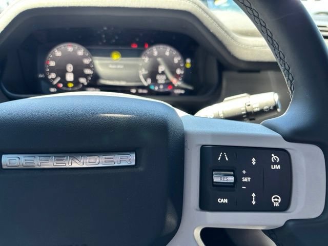 Used 2025 Land Rover Defender 110 S AWD/4WD image 27