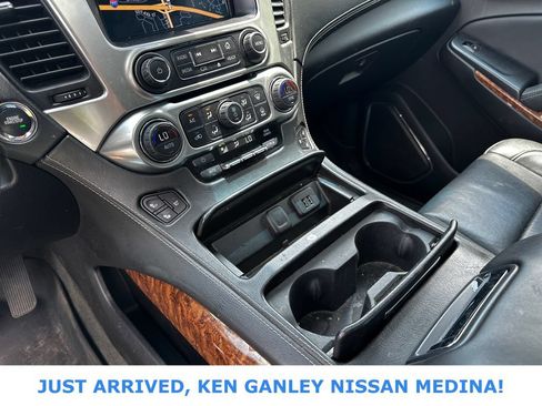 Used 2015 Chevrolet Suburban LTZ AWD/4WD image 10