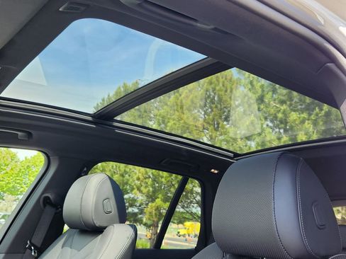 Used 2026 BMW X5 xDrive40i w/ Premium Package AWD/4WD image 28