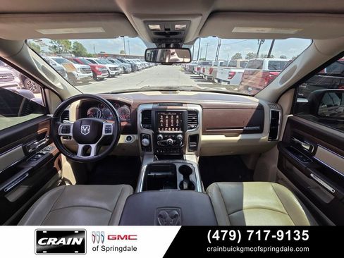 Used 2017 RAM 1500 Laramie w/ Convenience Group AWD/4WD image 26