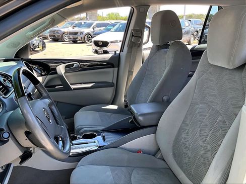 Used 2016 Buick Enclave Convenience image 7