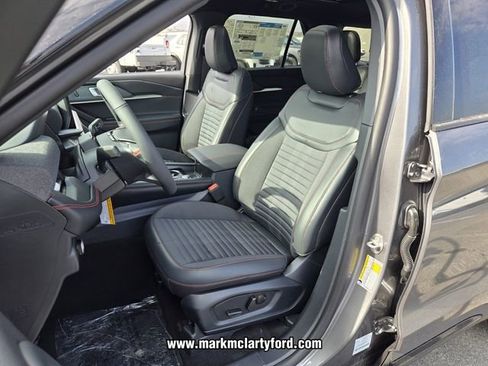 New 2026 Ford Explorer ST-Line w/ ST-Line Street Pack image 5