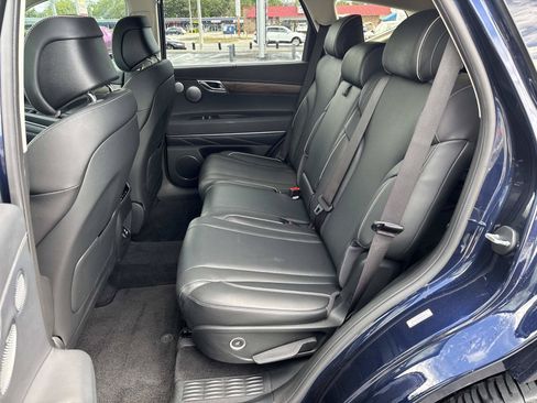 Used 2025 Genesis GV80 2.5T Prestige AWD/4WD image 14