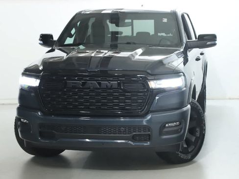 Used 2026 RAM 1500 Big Horn AWD/4WD image 3