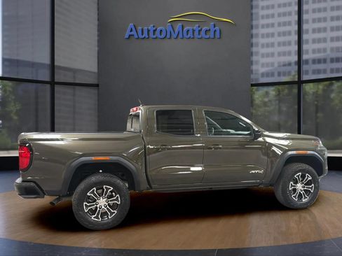 Used 2025 GMC Canyon AT4 AWD/4WD image 12