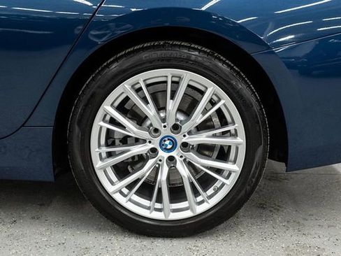 Used 2023 BMW 330e xDrive w/ Premium Package image 39