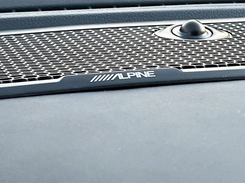 Used 2024 RAM 1500 Limited w/ Body Color Bumper Group image 19