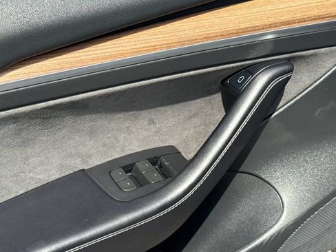 Used 2023 Tesla Model 3 Long Range AWD/4WD image 30