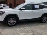 Used 2023 GMC Terrain SLT image 4