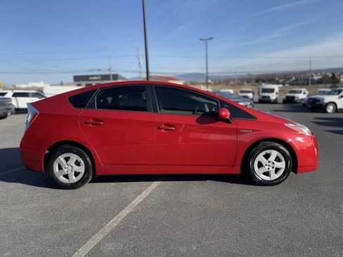Used 2011 Toyota Prius Three image 39
