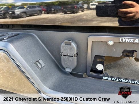 Used 2021 Chevrolet Silverado 2500 Custom w/ Custom Value Package AWD/4WD image 41