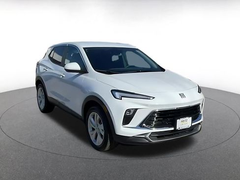 Used 2025 Buick Encore GX Preferred image 3