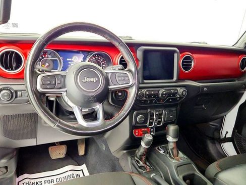 Used 2022 Jeep Gladiator Rubicon w/ Cold Weather Group AWD/4WD image 12