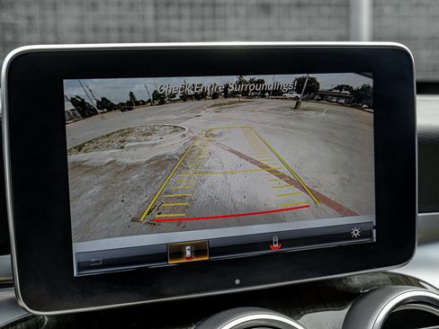 Used 2018 Mercedes-Benz C 300 Sedan w/ Multimedia Package image 27