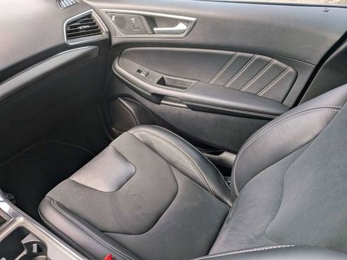 Used 2021 Ford Edge ST image 16