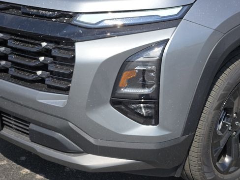 New 2026 Chevrolet Equinox LT w/ Midnight Edition image 6