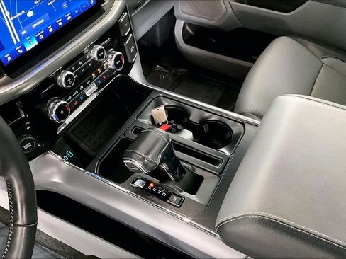 Used 2023 Ford F150 Lariat w/ Equipment Group 502A High image 17