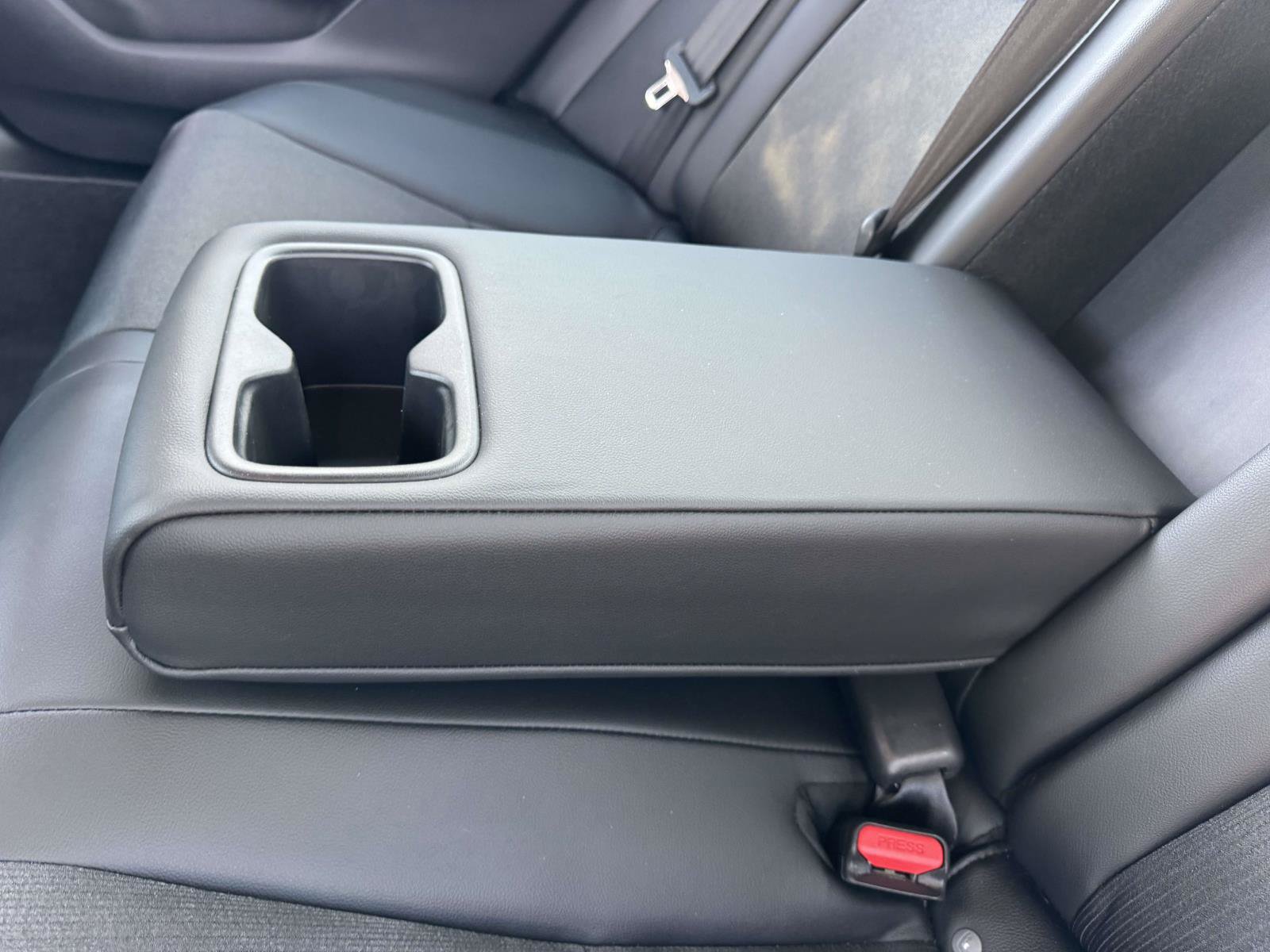 Used 2022 Honda Accord Sport image 21