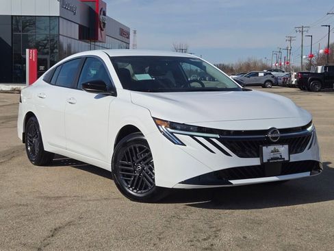 New 2026 Nissan Sentra SV w/ Floor Mat Package FWD image 4