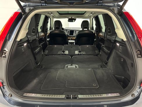 Used 2022 Volvo XC90 T8 Inscription Expression AWD/4WD image 36