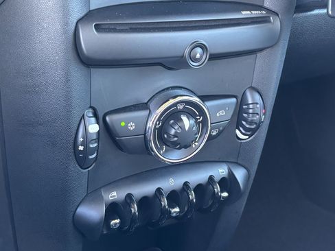 Used 2012 MINI Cooper Clubman image 29