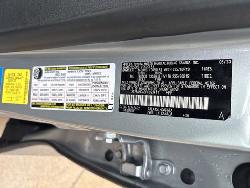 Certified 2023 Lexus RX 350 Premium w/ Accessory Package AWD/4WD image 35