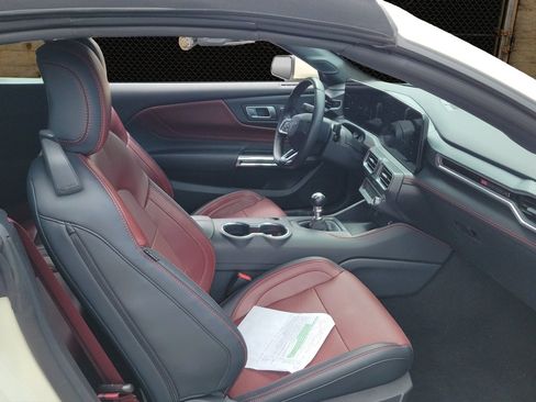 Used 2025 Ford Mustang GT Premium w/ 60th Anniversary Package RWD image 10