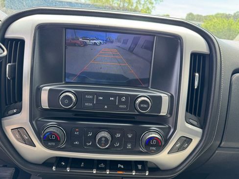 Used 2015 GMC Sierra 2500 SLE w/ SLE Preferred Package AWD/4WD image 20