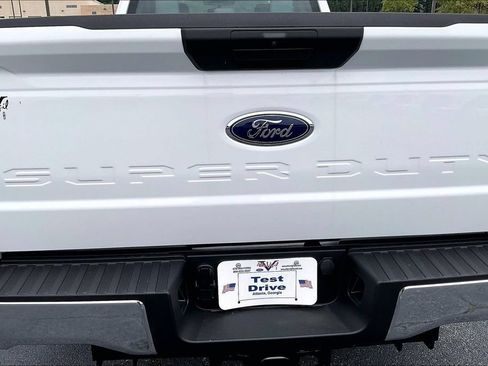 New 2026 Ford F350 XL w/ XL Chrome Package RWD image 9