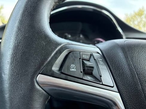 Used 2018 Buick Encore Preferred FWD image 27