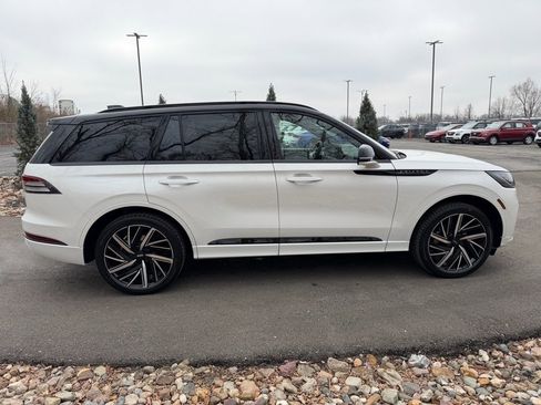 New 2026 Lincoln Aviator Black Label w/ Black Label Special Edition image 6