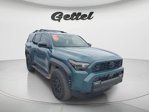 Certified 2026 Toyota 4Runner TRD Off-Road Premium AWD/4WD image 3