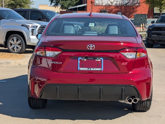 New 2027 Toyota Corolla SE FWD image 5