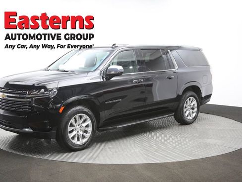 Used 2024 Chevrolet Suburban Premier RWD image 61